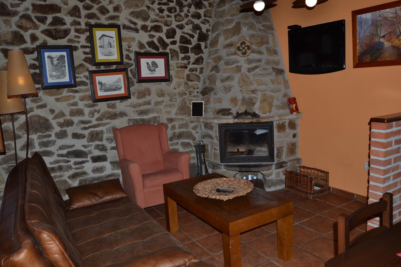 La Seronda De Redes Bueres Exteriér fotografie